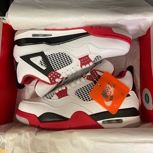 Jordan 4 Fire Red